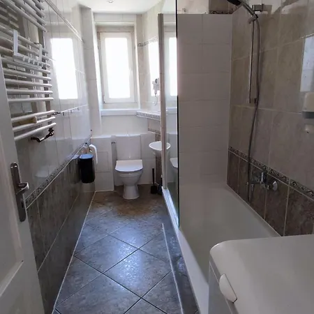 Centrum Poznania Mtp - 96 M2, 3 Lazienki *