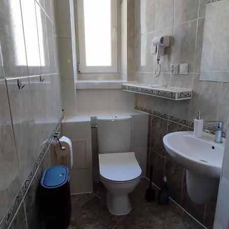 Centrum Poznania Mtp - 96 M2, 3 Lazienki Apartment Poznan