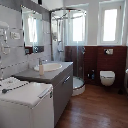 Apartment Centrum Poznania Mtp - 96 M2, 3 Lazienki