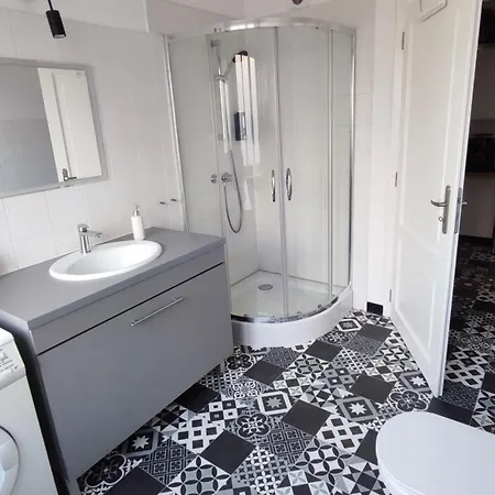 Centrum Poznania Mtp - 96 M2, 3 Lazienki Apartment Poznan