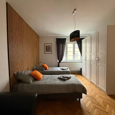 Mtp Centrum Z 3 Lazienkami * Познань