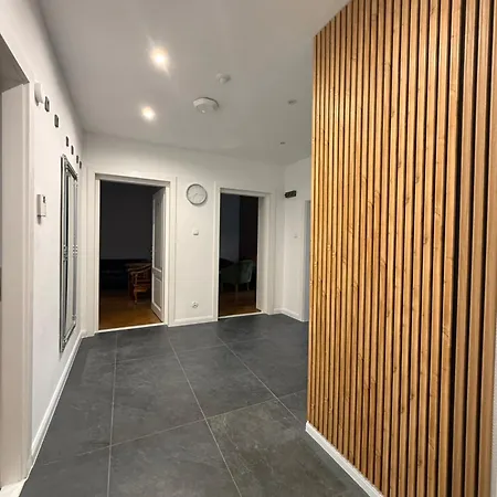 Mtp Centrum Z 3 Lazienkami * Познань