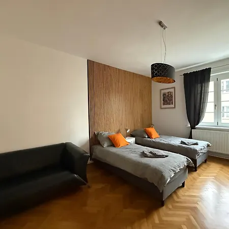 Mtp Centrum Z 3 Lazienkami Познань